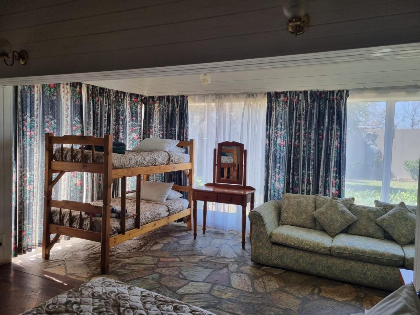Emerald Guesthouse Kempton Park Exteriör bild