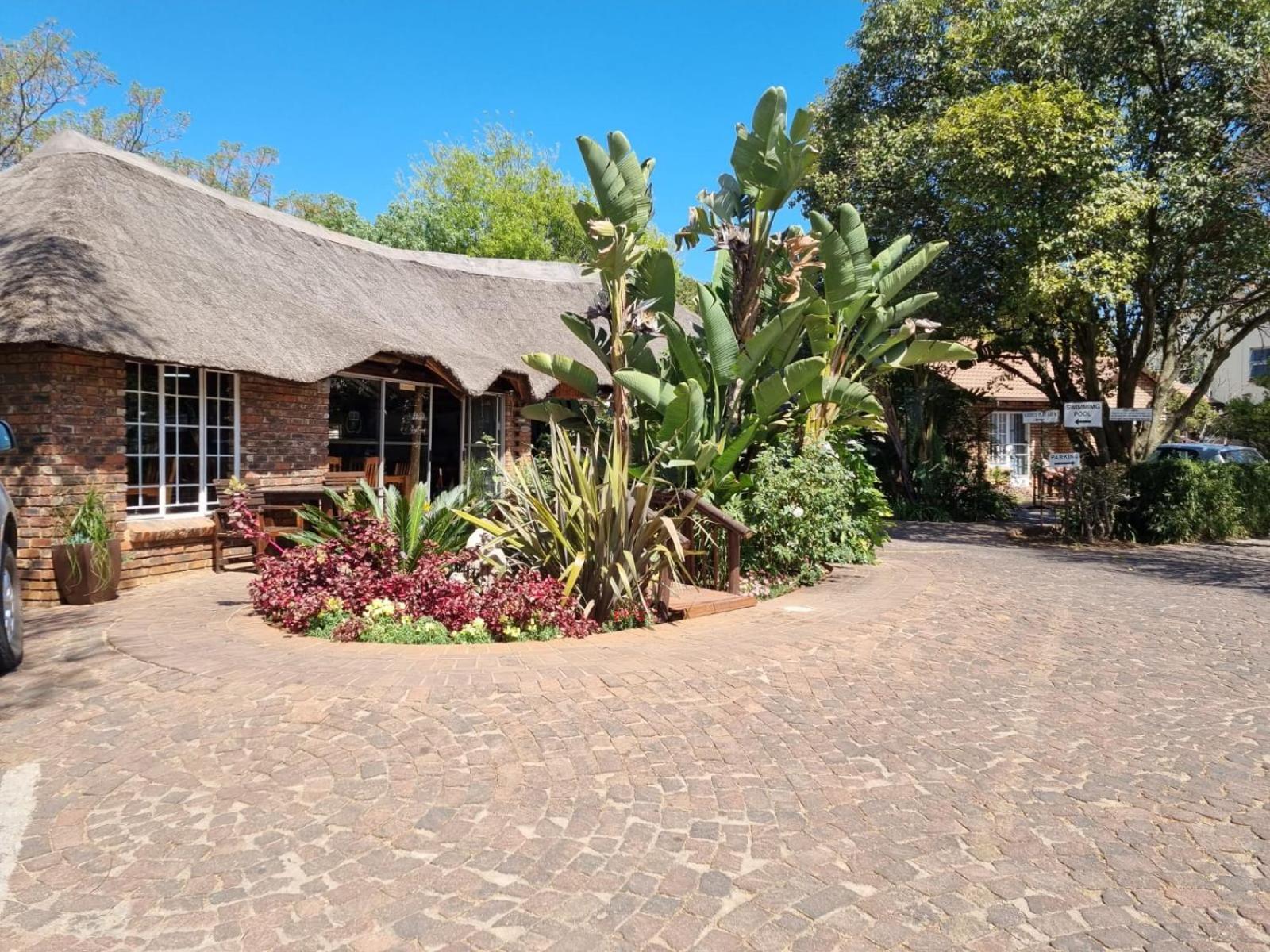 Emerald Guesthouse Kempton Park Exteriör bild