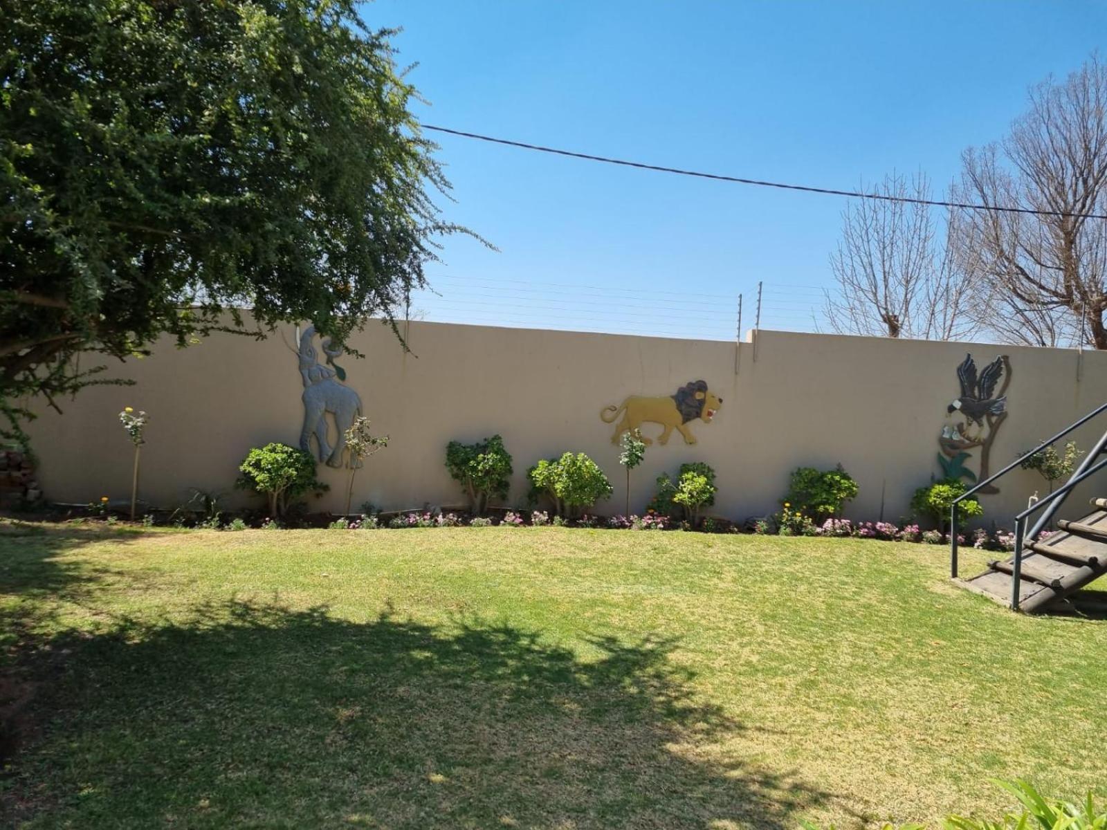 Emerald Guesthouse Kempton Park Exteriör bild